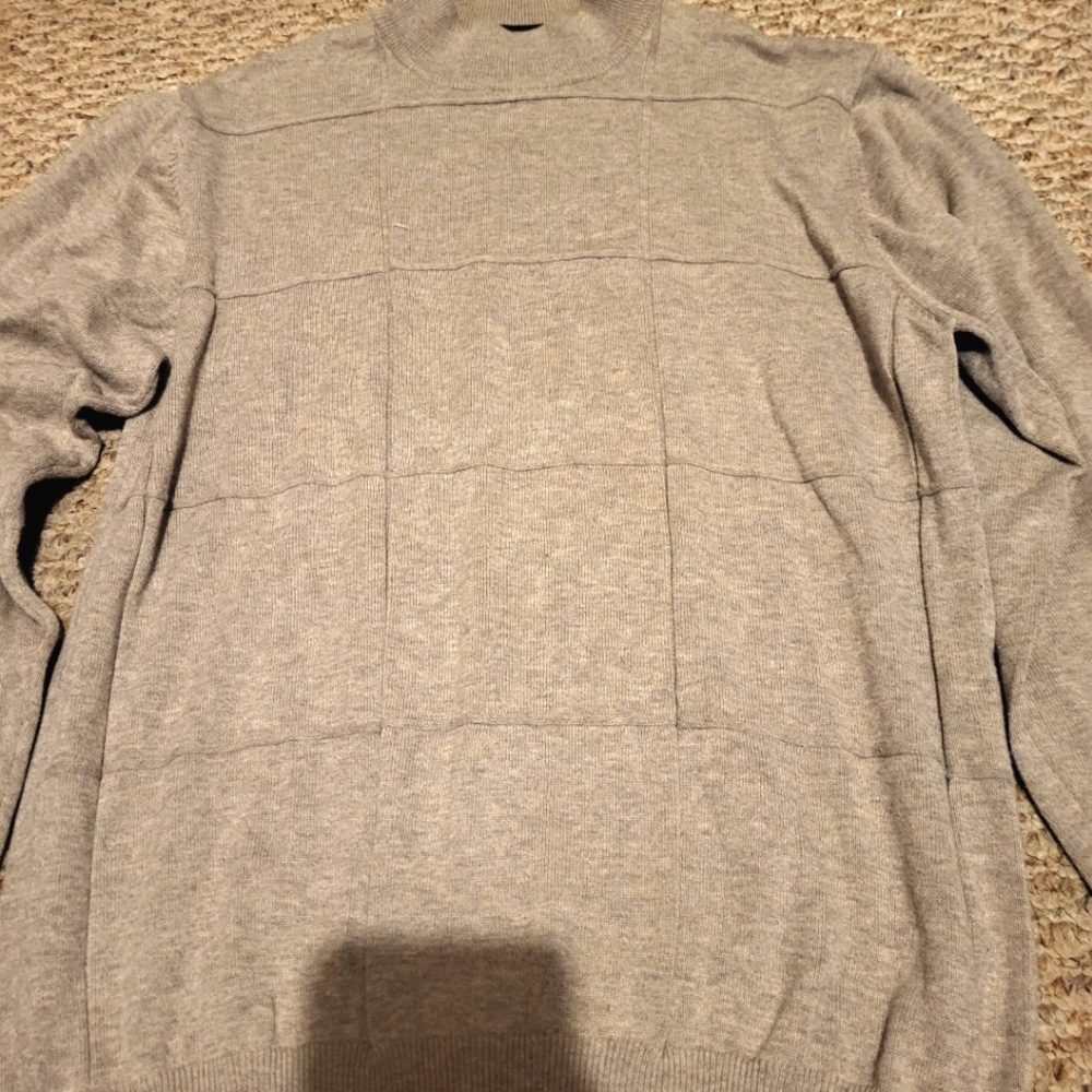 Men's long Sleeved Shirt